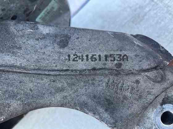 Кулак поворотный левый без ступицы Jeep Cherokee KL 2.4 БЕНЗИН ED6 2013 (б/у) Київ