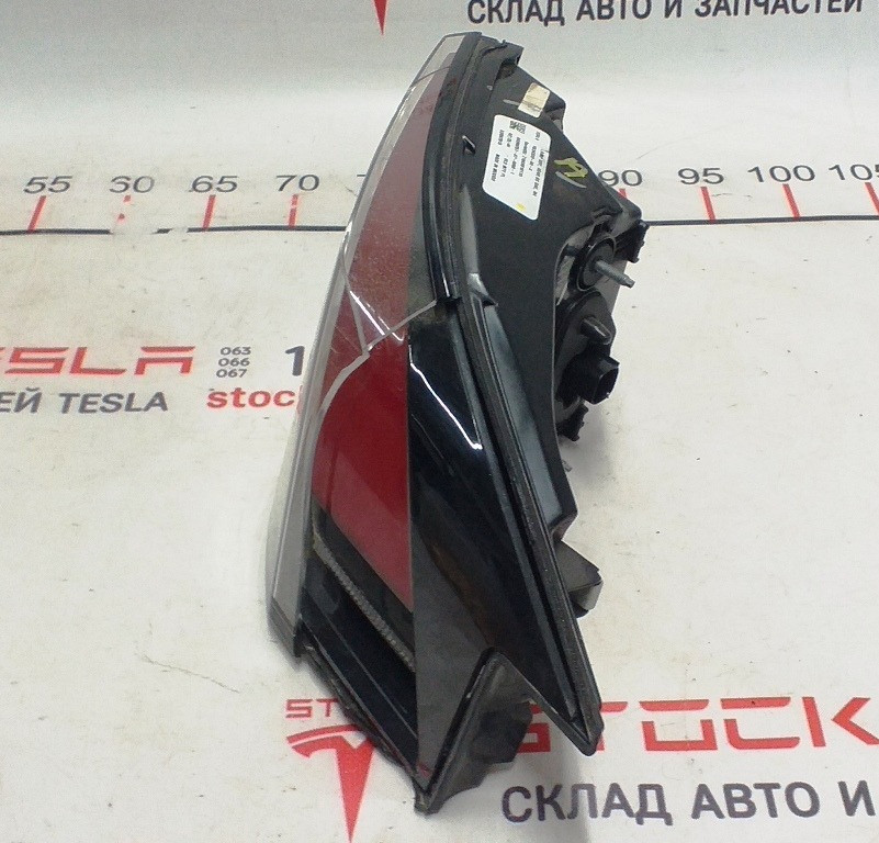 Фонарь правый наружный (с повреждениями) Tesla model X 1034333-00-B Київ - зображення 3