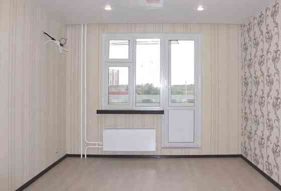 Поклейка шпалер Укладання підлогових покриттів Київ