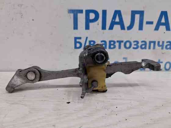 Ограничитель двери передний левый Renault Megane 2008-2016 804303543R (Арт. 76342) Киев