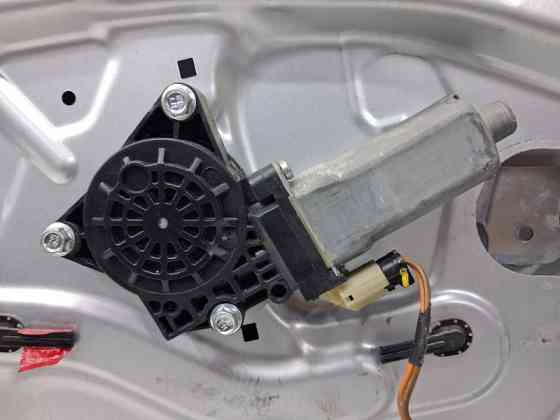 Стеклоподъемник передний левый Hyundai I30 2007-2012 824712L001 (Арт. 78263) Киев