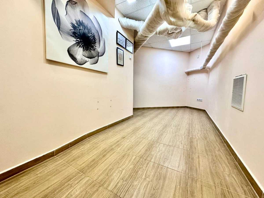 долгосрочная аренда офисное помещение Киев, Днепровский, 4800 грн./мес. Киев - изображение 1