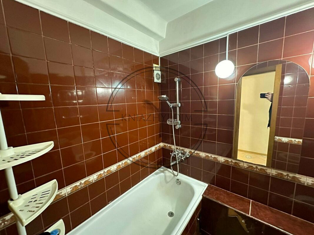 Затишна трикімнатна квартира біля метро Лівобережна, код №11200977 Київ - зображення 9