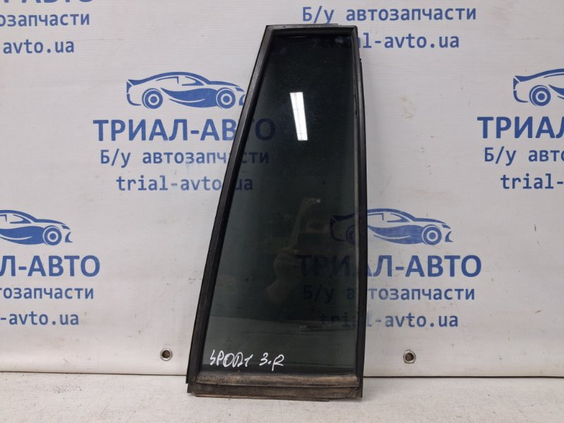 Стекло двери задней правой (форточка) Mitsubishi Pajero Sport 1996-2008 MR259918 (Арт. 64941) Киев - изображение 1