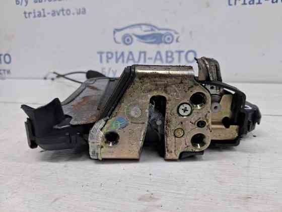 Замок двери передний правый Toyota Prado 2002-2009 6903033251 (Арт. 60208) Київ