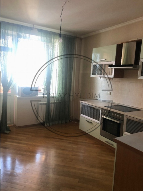 Продаж 3-кімнатної квартири по вул. Пчілки 3А Метро Позняки 21141261 Київ - зображення 1