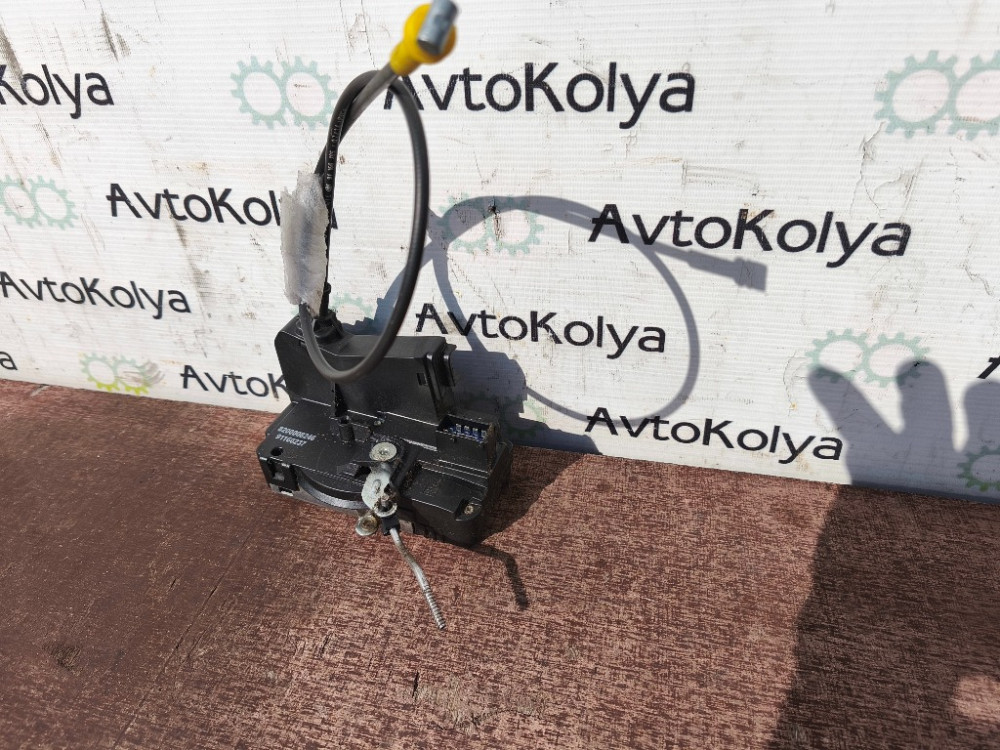 Замок передней двери левый Nissan Primastar 2001-2013 (8200008246) Ковель - зображення 1