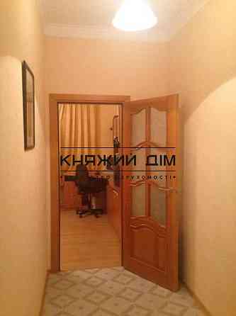 Світла, комфортна 2-х кімнатна роздільна . Кв. ст. м. Кловська. № 11146529 Київ