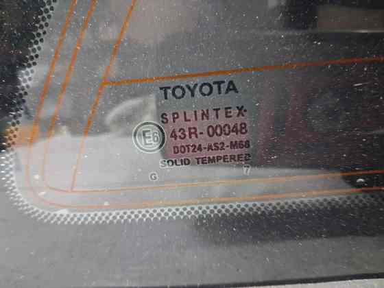 Стекло в кузов заднее правое Toyota Avensis T25 2.0 DIESEL 1ADFTV 2002 (б/у) Київ