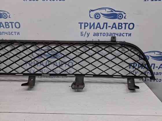 Решетка бампера центральная Mitsubishi L200 KB 2.5 DIESEL 4D56 2006 (б/у) Київ
