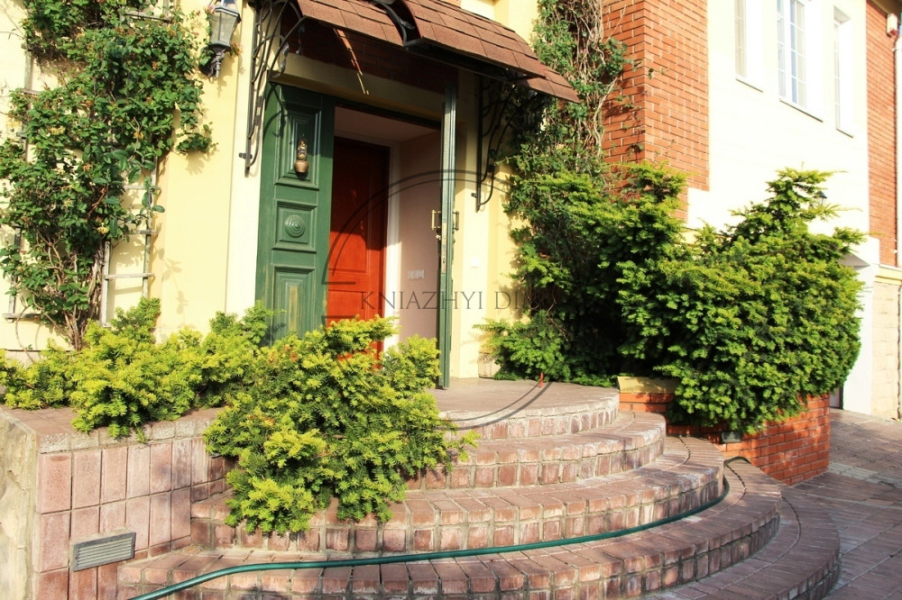 Предлагается на продажу дом в Лесниках 450 м2 и 15 соток с ландшафтным дизайном № 229517 Киев - изображение 10