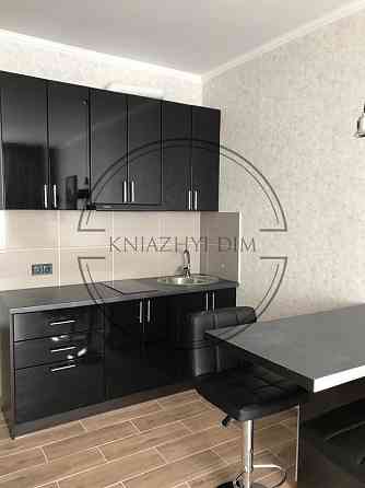 Оренда 1-кімнатна квартира студіо в ЖК Караваєві Дачі. № 11200259 Киев