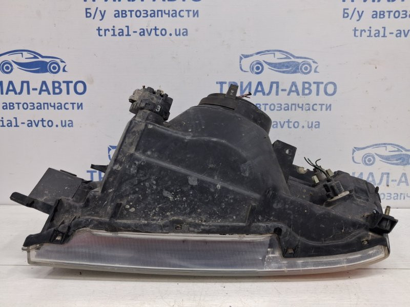 Фара правая галоген Mitsubishi Pajero Wagon 3 3.2 ДИЗЕЛЬ 4M41 1999 (б/у) Київ - зображення 8