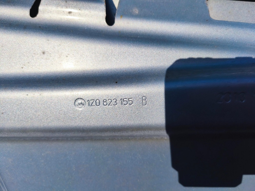 Капот Skoda Octavia A5 2009-2013 (1Z0823155B) Ковель - зображення 9