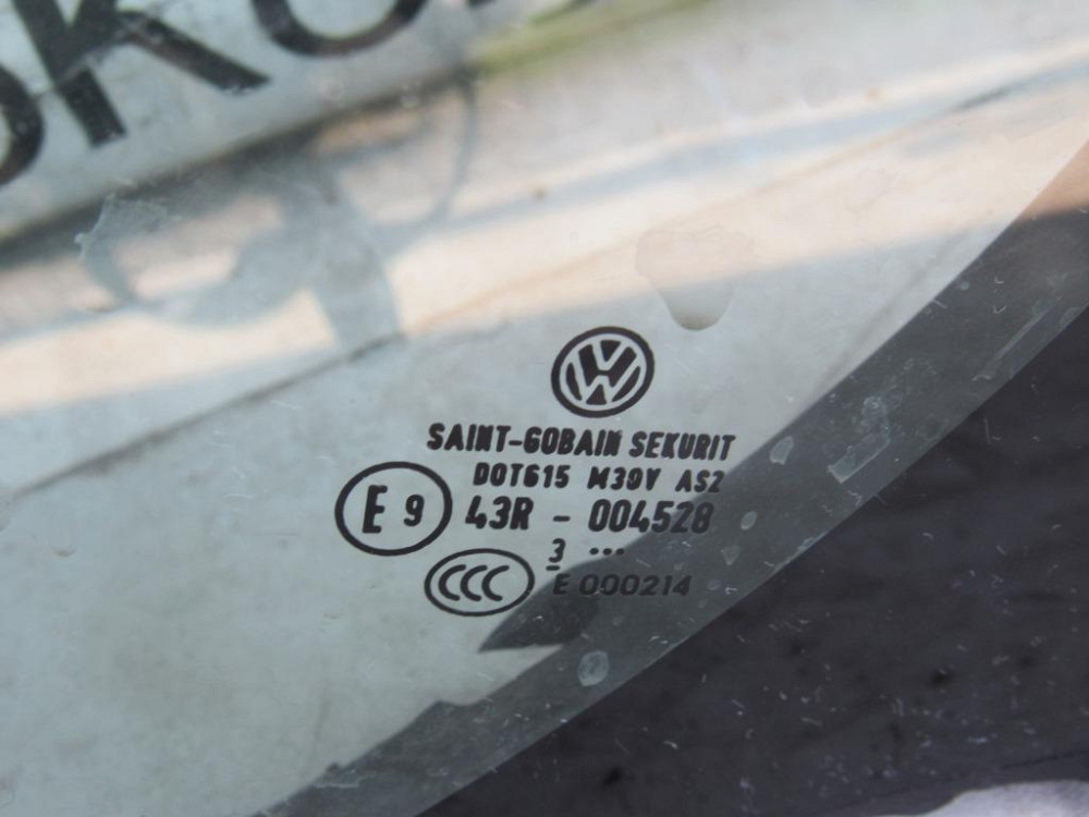 Стекло двери заднее левое маленькое VW Jetta 2011-2018 Ковель - зображення 1