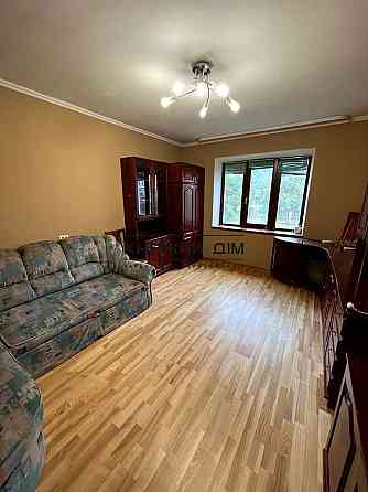 Продаж 2х кім. квартири м. Познняки КОД № 21147143 Киев