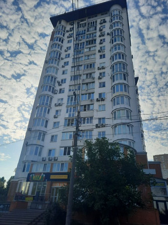 ✨ Продається простора квартира в самому серці Вишгорода! ✨ Вишгород - зображення 1
