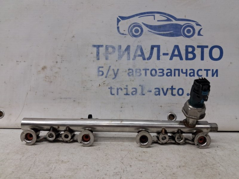 Топливная рампа Nissan Qashqai J11 1.2 БЕНЗИН HRA2DDT 2013 (б/у) Киев - изображение 1