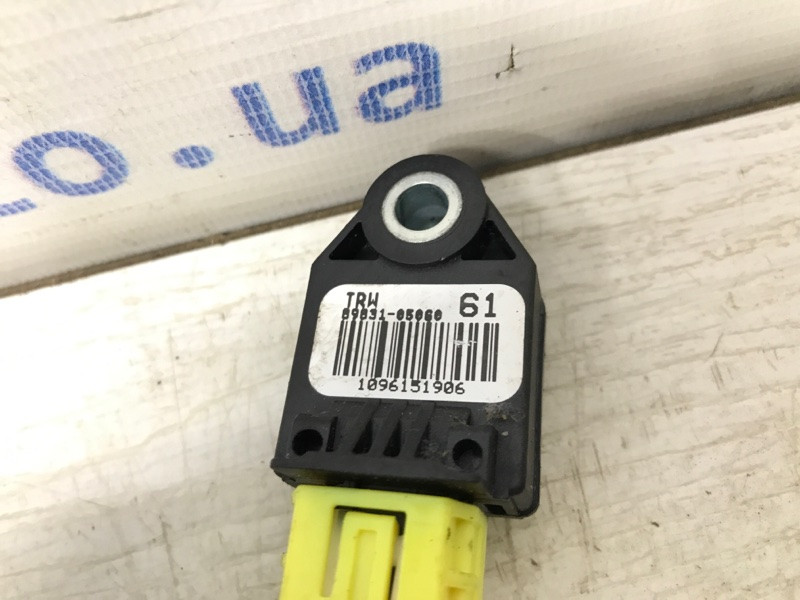 Датчик удара (AIRBAG) Toyota Avensis 2009-2018 8983105060 (Арт. 31305) Київ - зображення 3