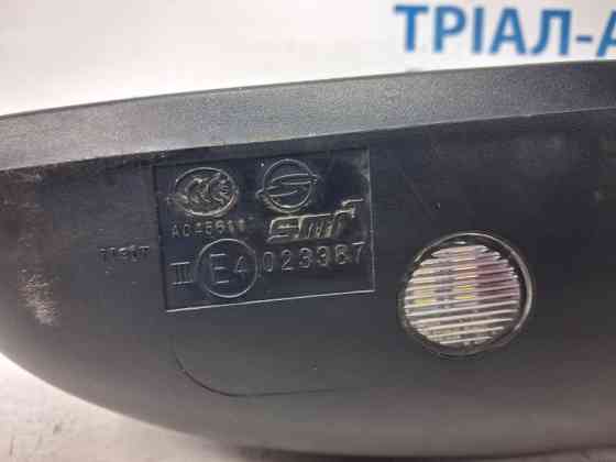 Зеркало левое SsangYong Korando C200 2.0 DIESEL D20DT 2010 (б/у) Киев