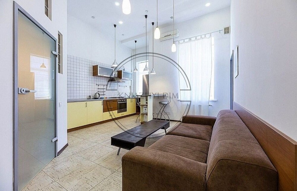 Оренда 2-х квартири студіо в царському будинку центр Києва. №11199922 Київ - зображення 2