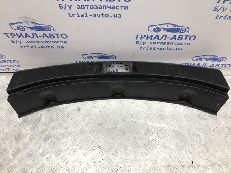 Накладка задней панели Kia Sportage SL 1.7 DIESEL D4FD 2010 (б/у) Київ - зображення 2