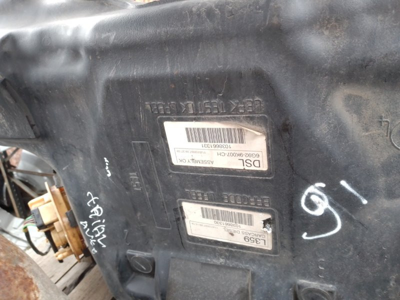 Бак топливный пластик Land Rover Freelander L359 2.2 ДИЗЕЛЬ 2006 (б/у) Київ - зображення 2