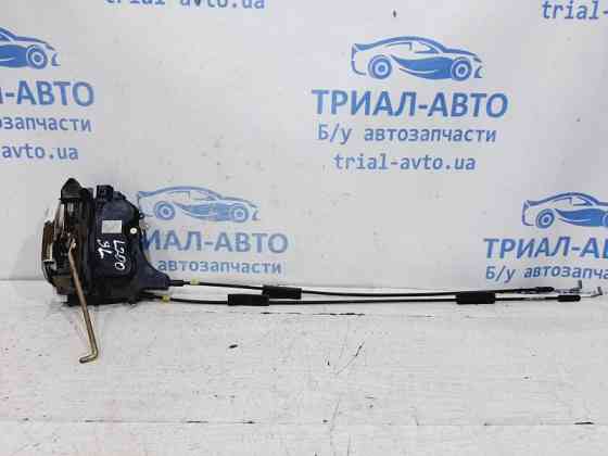 Замок двери задний левый Mitsubishi L200 KB 2.5 ДИЗЕЛЬ 4D56U 2006 (б/у) Київ