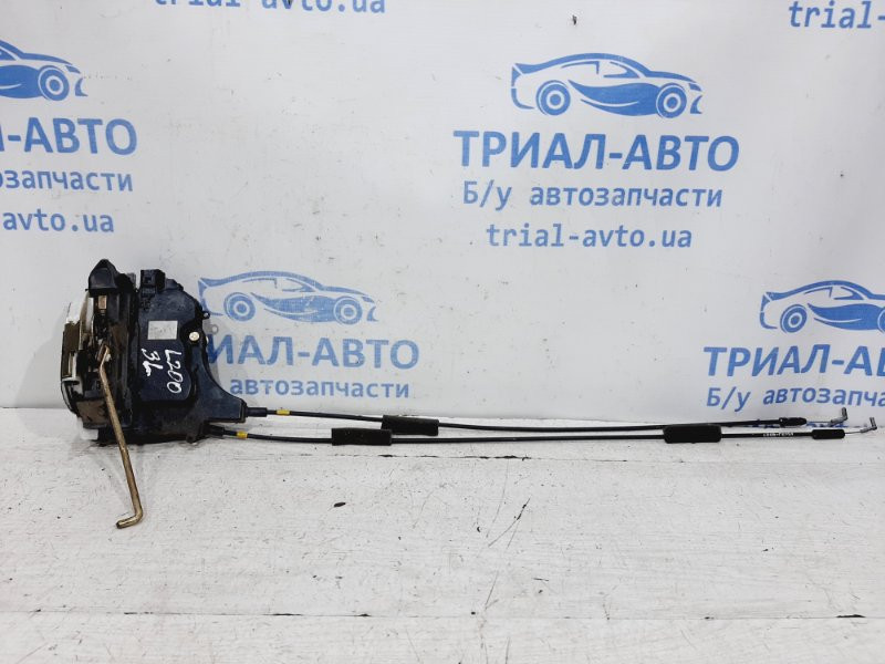 Замок двери задний левый Mitsubishi L200 KB 2.5 ДИЗЕЛЬ 4D56U 2006 (б/у) Киев - изображение 1