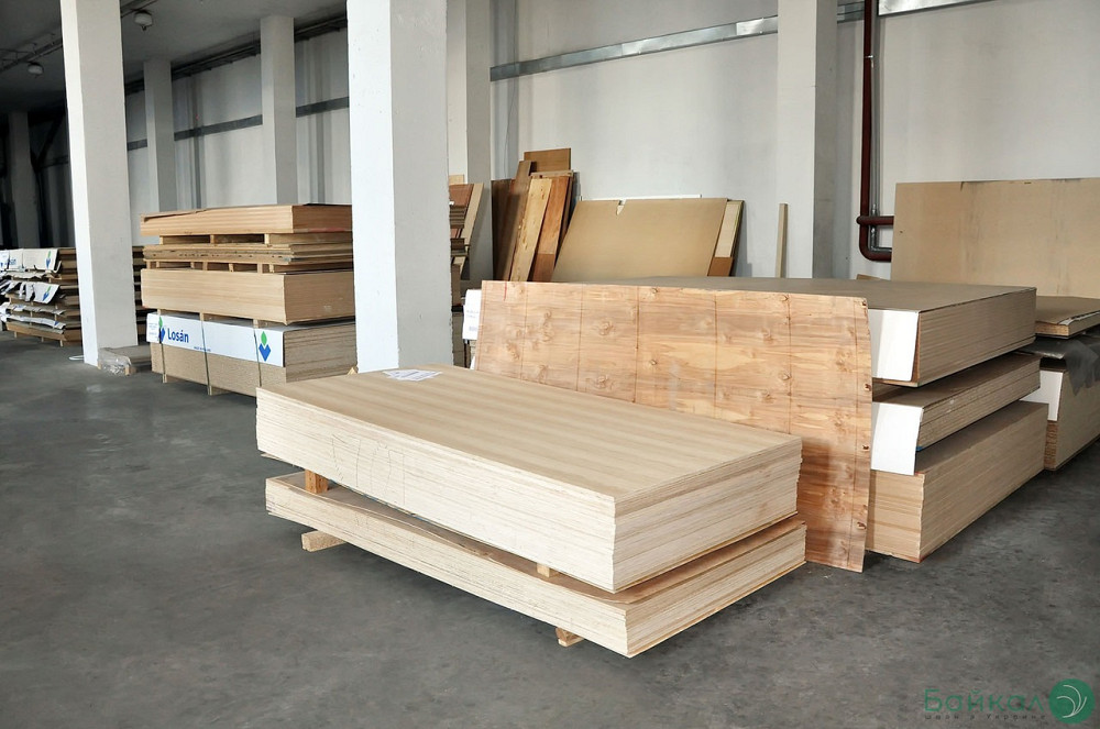 БІЛИЙ ЯСЕН МДФ ПЛИТА ШПОНОВАНА Киев - изображение 1