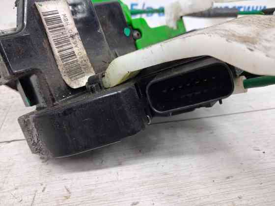 Замок двери передний правый Hyundai I30 GD 1.6 DIESEL D4FB 2011 (б/у) Київ