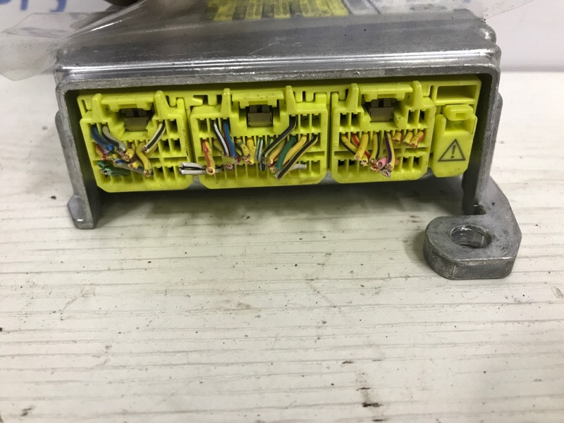 Блок AIRBAG Toyota Avensis T25 1.8 БЕНЗИН 1ZZFE 2002 (б/у) Киев - изображение 2