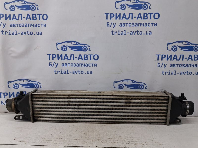 Радиатор интеркуллера Fiat Doblo 2 1.6 ДИЗЕЛЬ MULTIJET 2010 (б/у) Киев - изображение 4