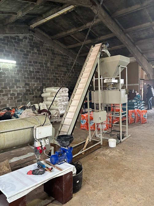 Продам вирбничу лінію для виготовлення кормів дл котів собак риб та інших тварин. Луцьк - зображення 6