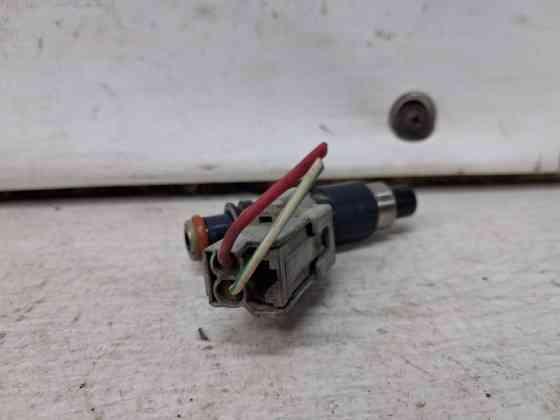 Форсунка топливная Mitsubishi Outlander CU 2.4 БЕНЗИН 4G69 2003 (б/у) Київ