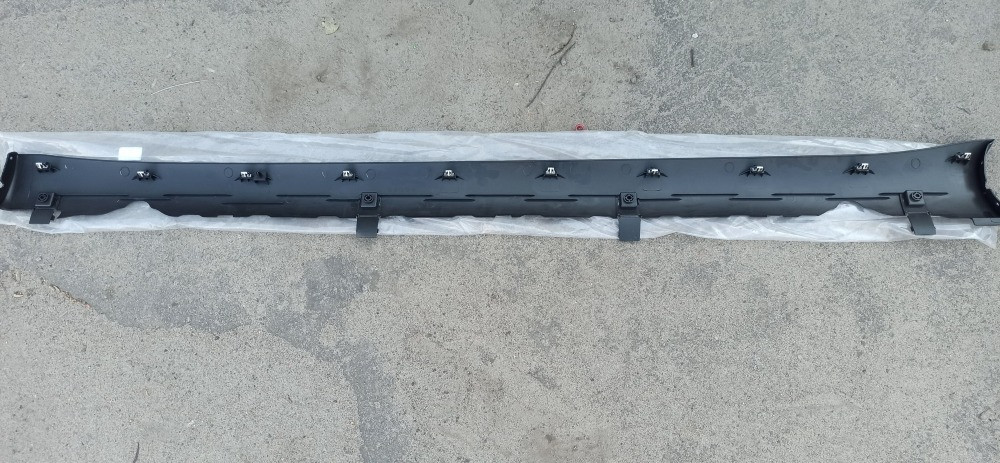 Накладка порога ліва та права LH / RH на Tesla Model 3 Київ - зображення 1