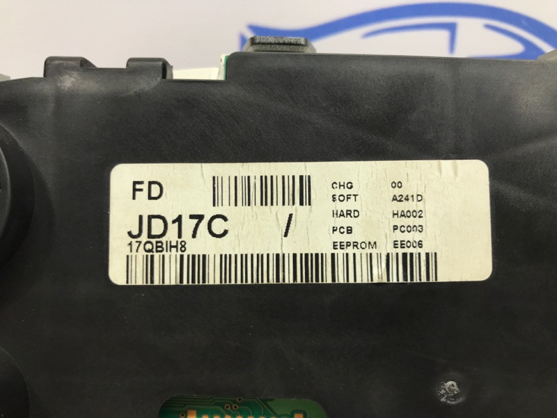 Приборная панель Nissan Qashqai J10 2.0 БЕНЗИН MR20DE 2006 (б/у) Киев - изображение 5