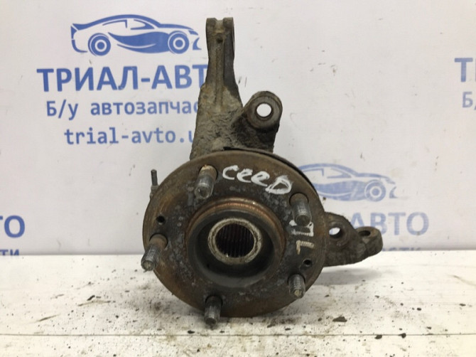 Кулак поворотный левый со ступицей Kia Ceed ED 1.6 DIESEL D4FB 2006 (б/у) Київ - зображення 5
