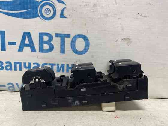 Блок управления стеклоподъемниками Kia Sorento 2009-2021 935731U101 (Арт. 74958) Киев