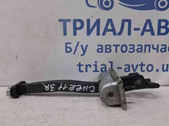 Ограничитель двери задний правый Jeep Cherokee KL 3.2 БЕНЗИН EHK 2013 (б/у) Киев