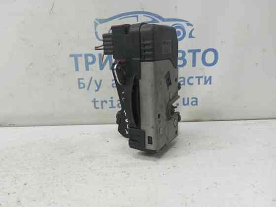 Замок двери задний левый Renault Trafic 2001-2014 8200282323 (Арт. 82097) Киев