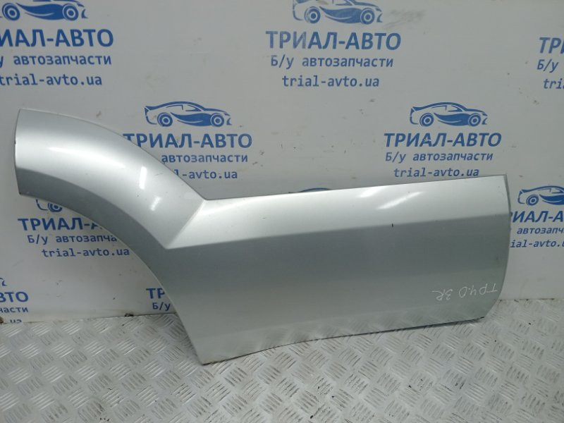 Накладка двери Toyota Prado J120 4.0 1GR-FE 2002 задн. прав. (б/у) Киев - изображение 1