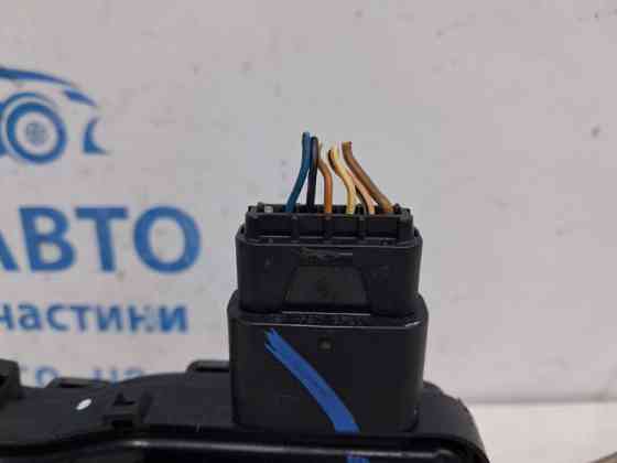 Замок двери передний правый Hyundai Sonata 2010-2016 813203S020 (Арт. 73274) Киев