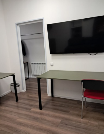 Поділ,вул Костянтинівська 75, офіс 90 Київ