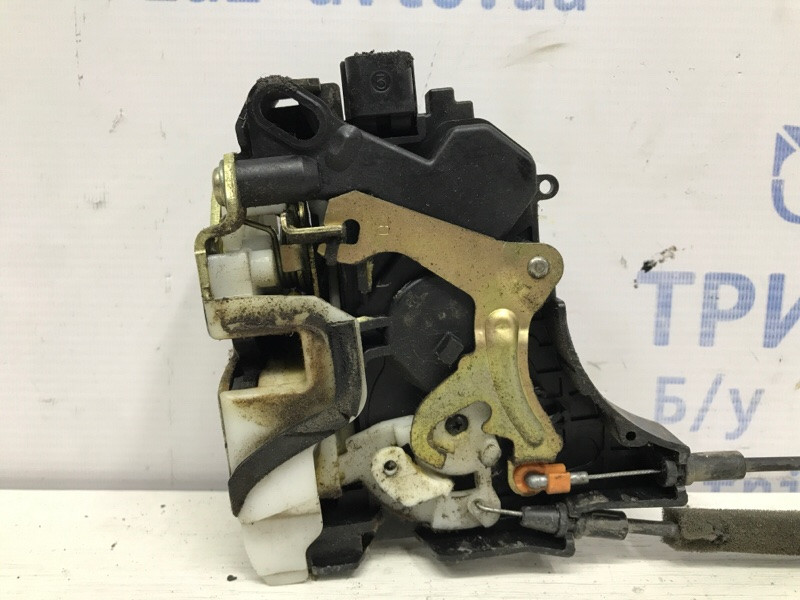 Замок двери передний правый Mitsubishi L200 KB 2.5 ДИЗЕЛЬ 4D56U 2006 (б/у) Київ - зображення 3