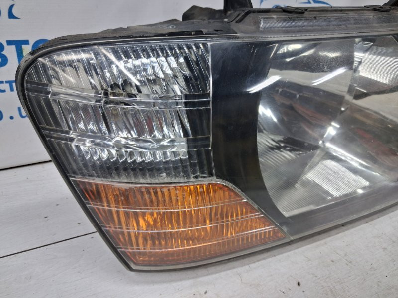 Фара правая галоген Mitsubishi Pajero Wagon 3 3.2 ДИЗЕЛЬ 4M41 1999 (б/у) Київ - зображення 2