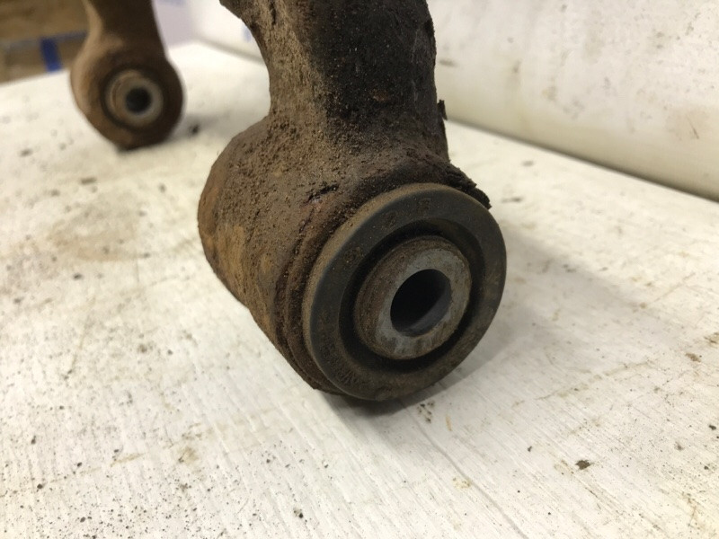 Рычаг задний поперечный Suzuki Grand Vitara JT 2.4 БЕНЗИН J24B 2005 лев. (б/у) Київ - зображення 3