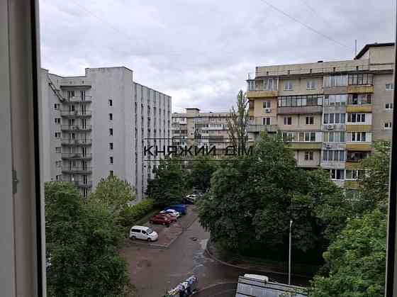 Продаж 2-кімнатної квартири на Виноградарі. № 21147544 Київ