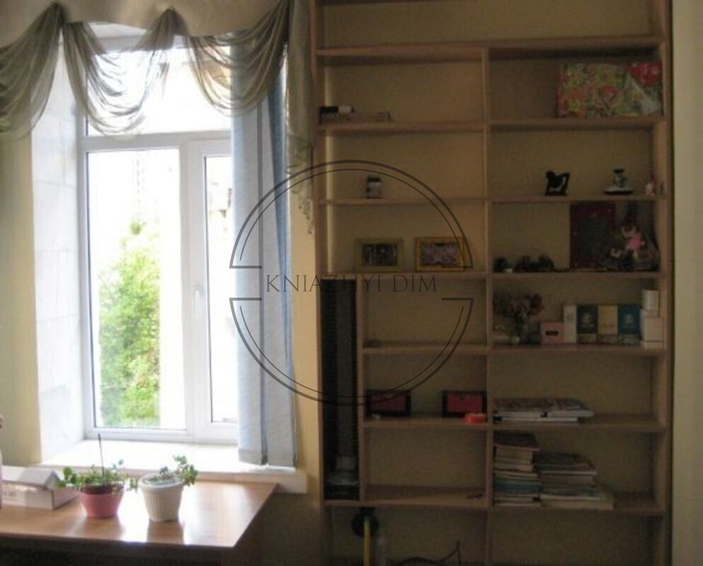 Без комисси! Отличная 3-ая квартира в центре города возле м. Золотые Ворота. Код объекта 21123561 Киев - изображение 2