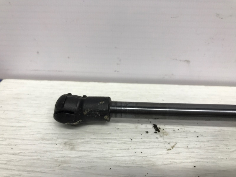 Амортизатор крышки багажника Nissan Juke F15 1.6 TURBO MR16DDT 2010 (б/у) Київ - зображення 2